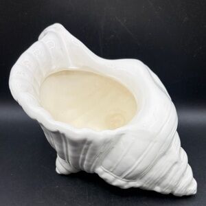 Omnibus R.O.C. White Glazed Ceramic Sea Shell Nautical Planter Vessel, Coastal